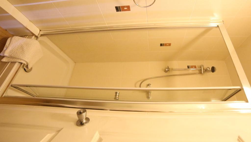 All Seasons Guest House Oxford Room photo
